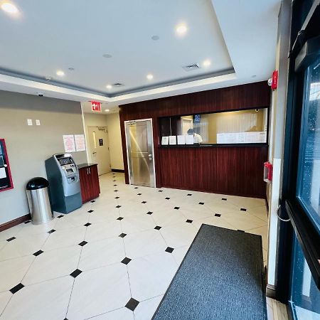 ฮาวเวิร์ด จอห์นสัน บาย วินด์แฮม บรูกลิน Hotel นิวยอร์ก ภายนอก รูปภาพ