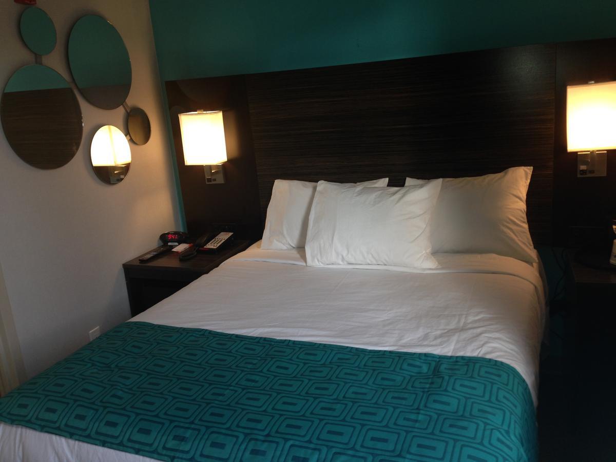 ฮาวเวิร์ด จอห์นสัน บาย วินด์แฮม บรูกลิน Hotel นิวยอร์ก ภายนอก รูปภาพ