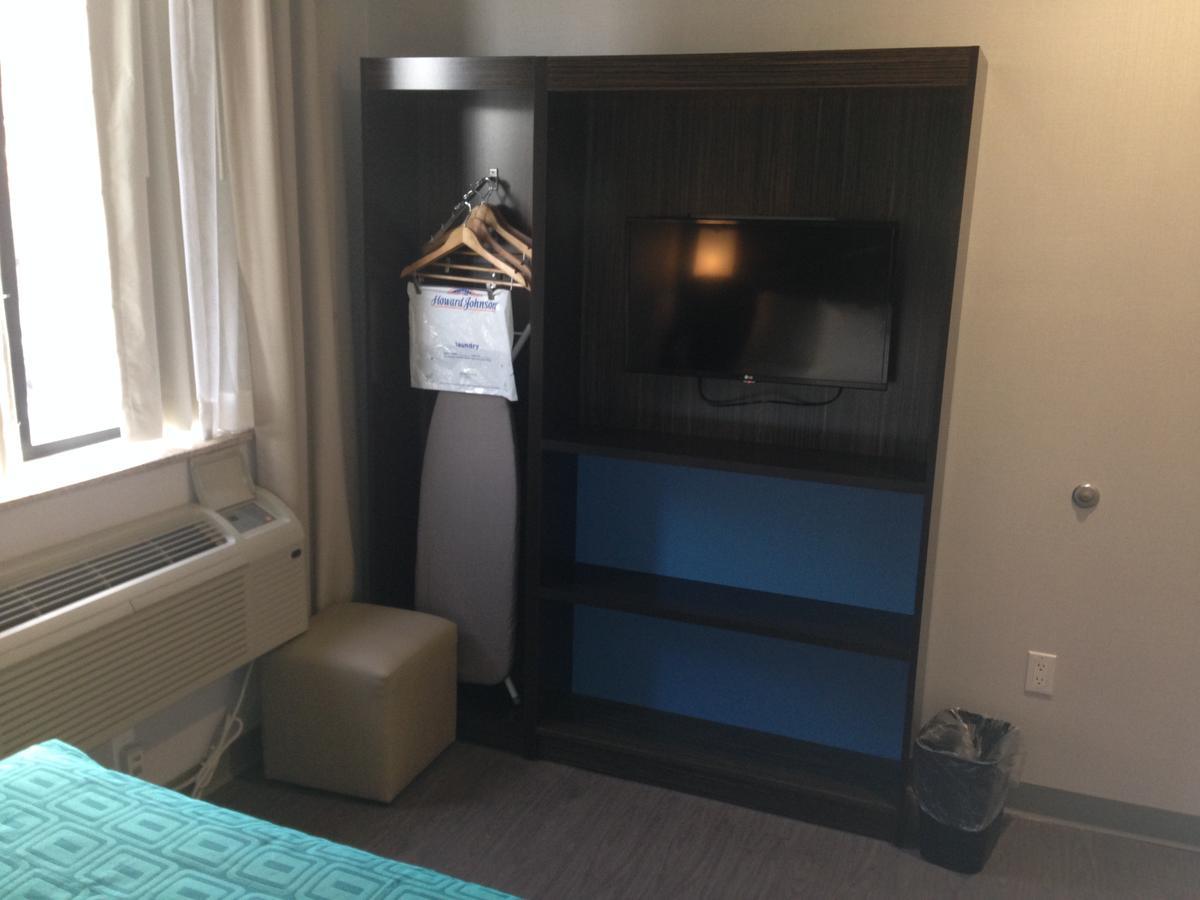 ฮาวเวิร์ด จอห์นสัน บาย วินด์แฮม บรูกลิน Hotel นิวยอร์ก ภายนอก รูปภาพ